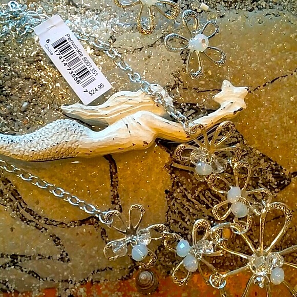 Periwinkle by Barlow Necklace Set New - Picture 4 of 4